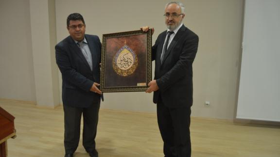 İlçemize Gelen Konya İl Müftümüz Sayın Prof. Dr. Ali AKPINAR, İslamda İlmin Önemi Konulu Konferansa Konuşmacı Olarak Katıldı